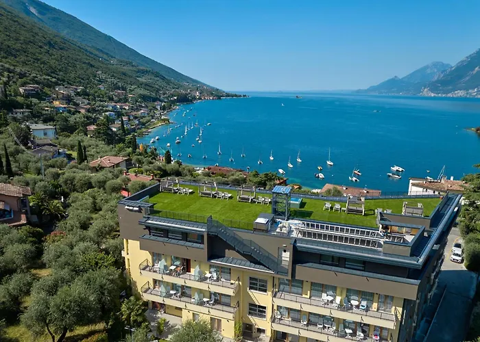 Hotel Baia Verde